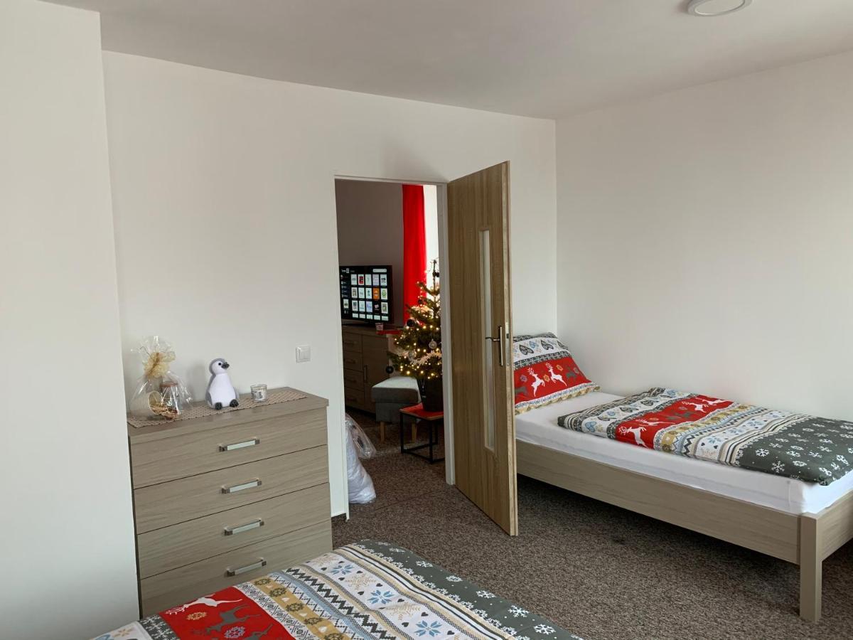 Apartman Pod Vlekem ฮอร์นีมาลาอูปา ภายนอก รูปภาพ